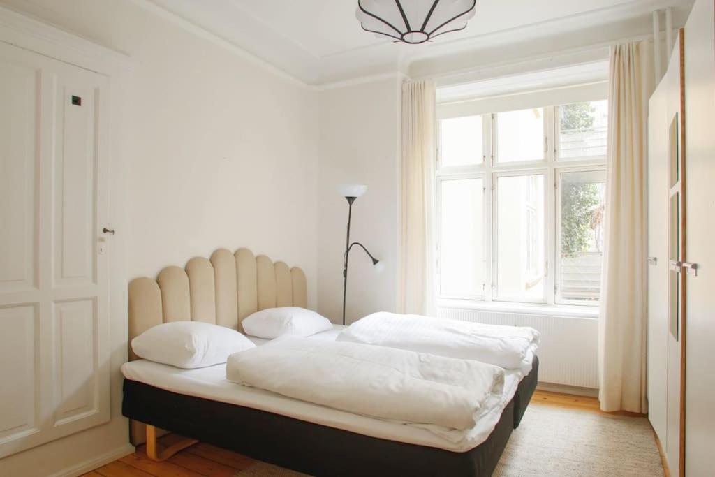Large & Bright 3Br Apartment W Whirlpool Near Metro Kopenhagen Buitenkant foto